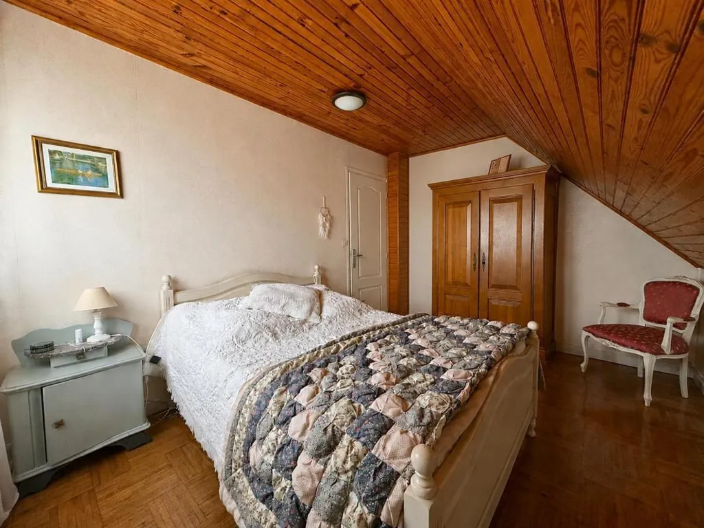 5-toaline maja asukohas Domart-sur-la-Luce