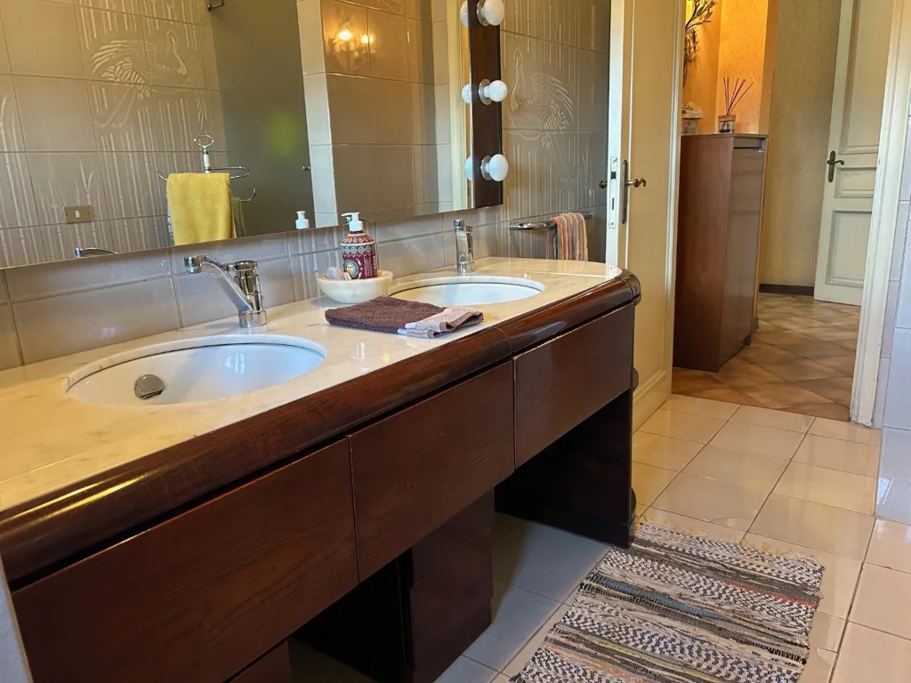 Bagni - Penthouse with Terraced View in Empoli