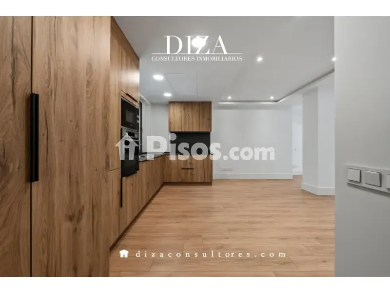 Köök - Contemporary Flat with Pool in Evaristo San Miguel