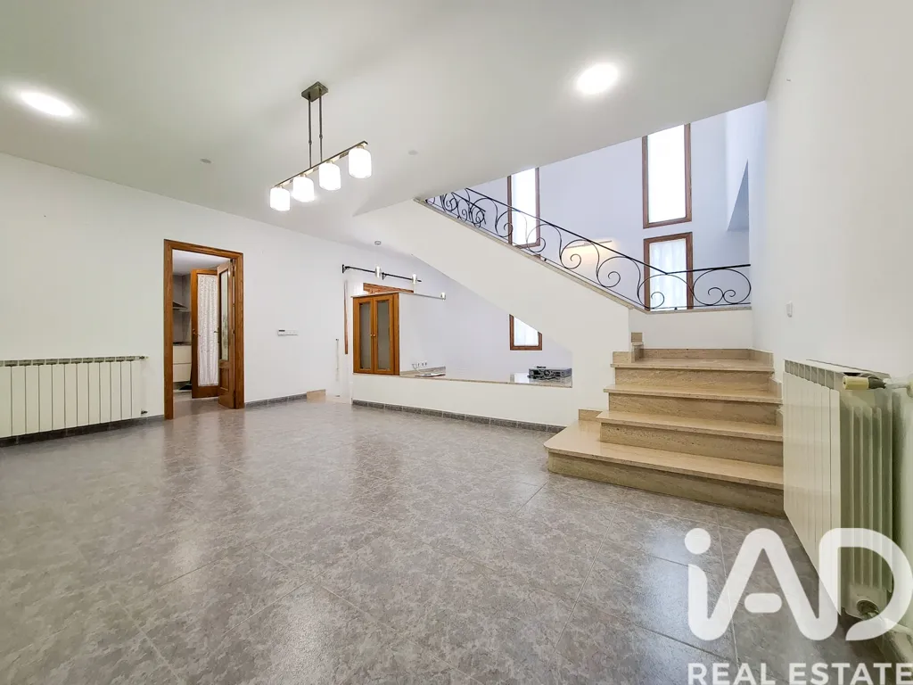 Toad - Modern Chalet with Jacuzzi in Bahía Grande