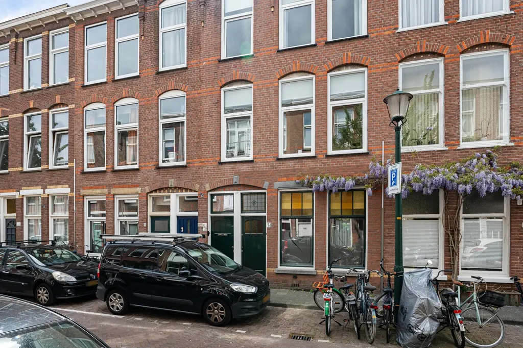 Exterior - 4-room apartment in 's-gravenhage