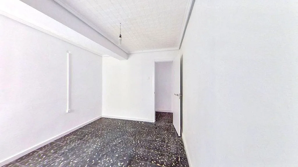 Pièces - Apartment with Lift in Godelleta