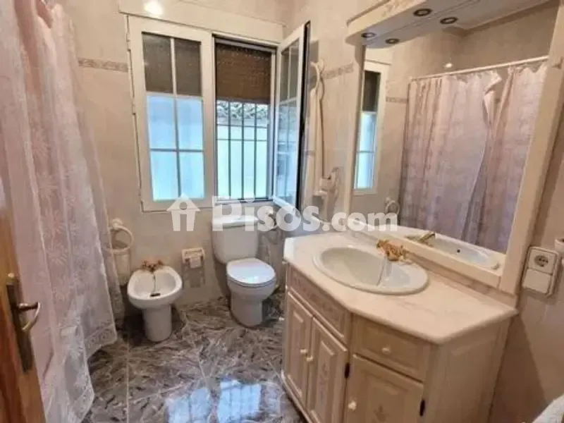 Salles de bain - Rustic House with Terrace in Almagro