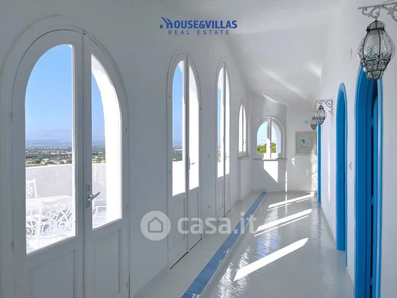 Esik - Villa with Sea View Pool in Siracusa