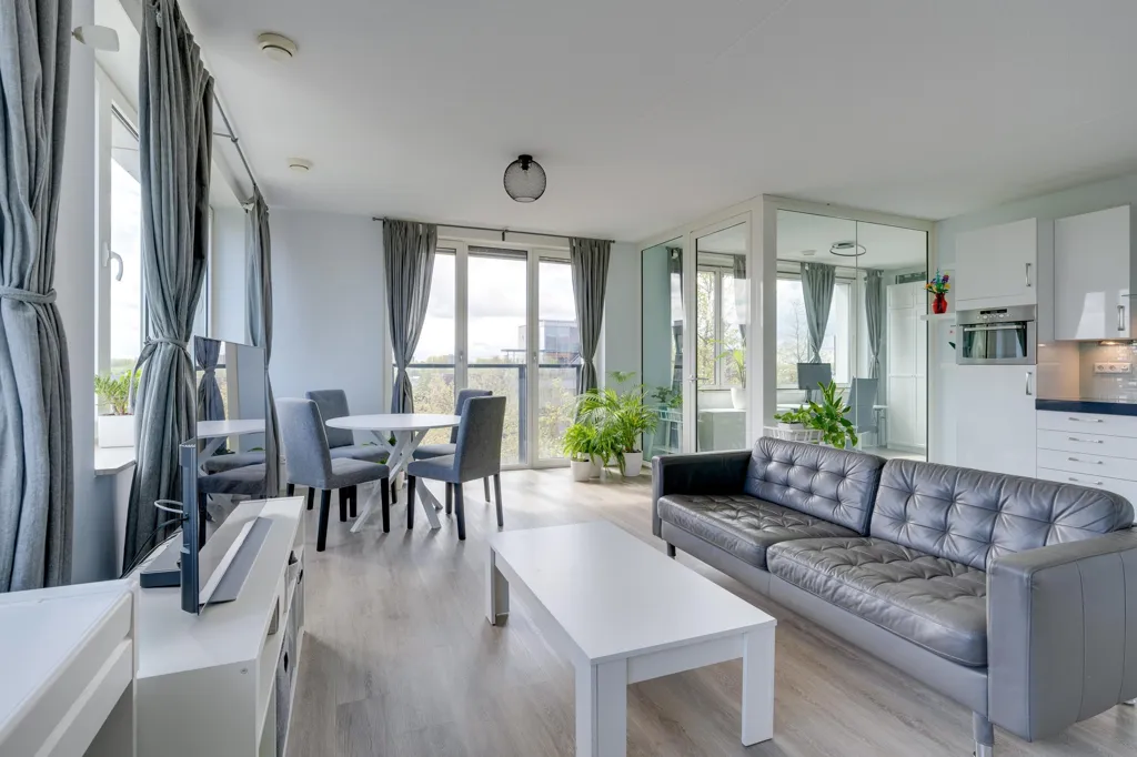 Séjour - Modern Apartment with Loggia in Amsterdam