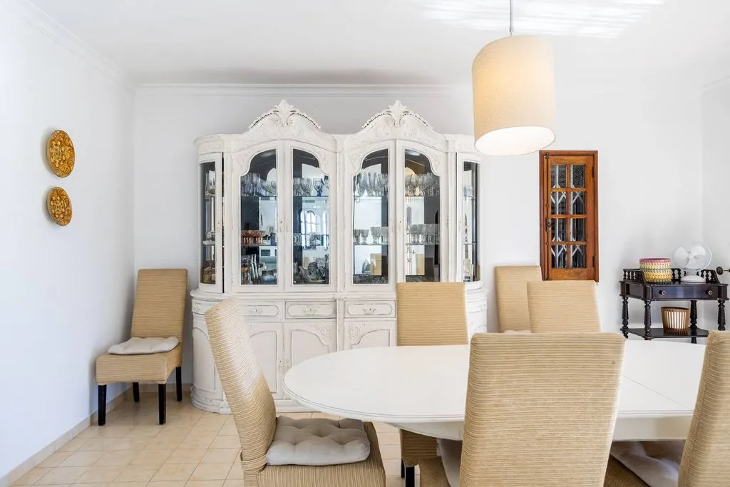 Söögituba - Moorish Villa with Pool in Vilamoura