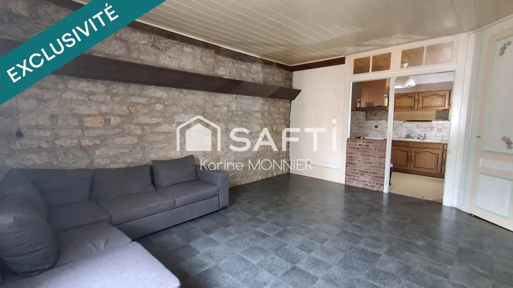 Elutuba - City Centre House with Parking in Champagnole