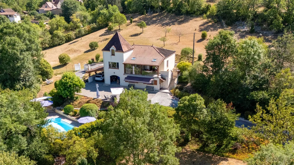 Vista aerea - House with Pool and Spa near Cahors