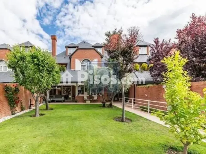 Aed - Fully Renovated Adosada with Pool in Piovera