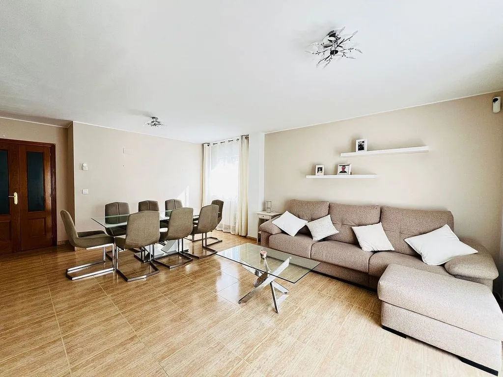 Elutuba - Chalet with Pool and Terrace in Pinseque
