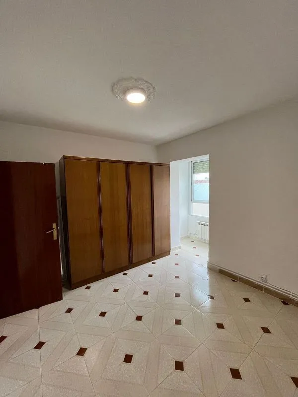 Pièces - 2-Bedroom Flat with Lift in Peñagrande