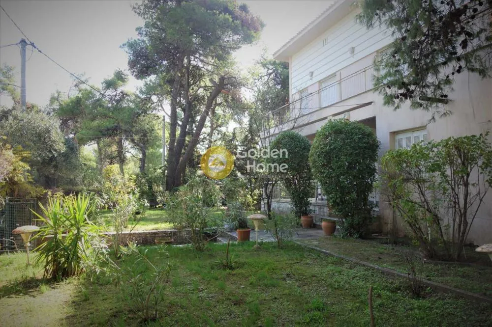 Aed - Traditional Villa with Garden in Égaleo