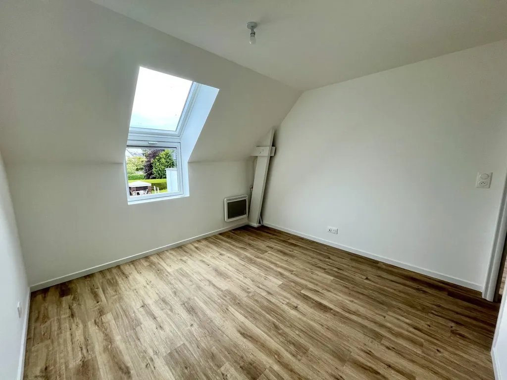 New Flat with Balcony in Cancale