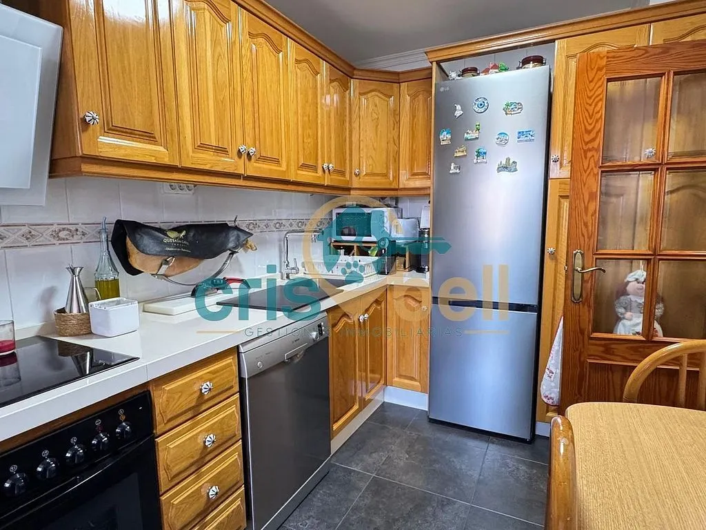 Köök - Spacious Apartment with Terrace in San Cristóbal