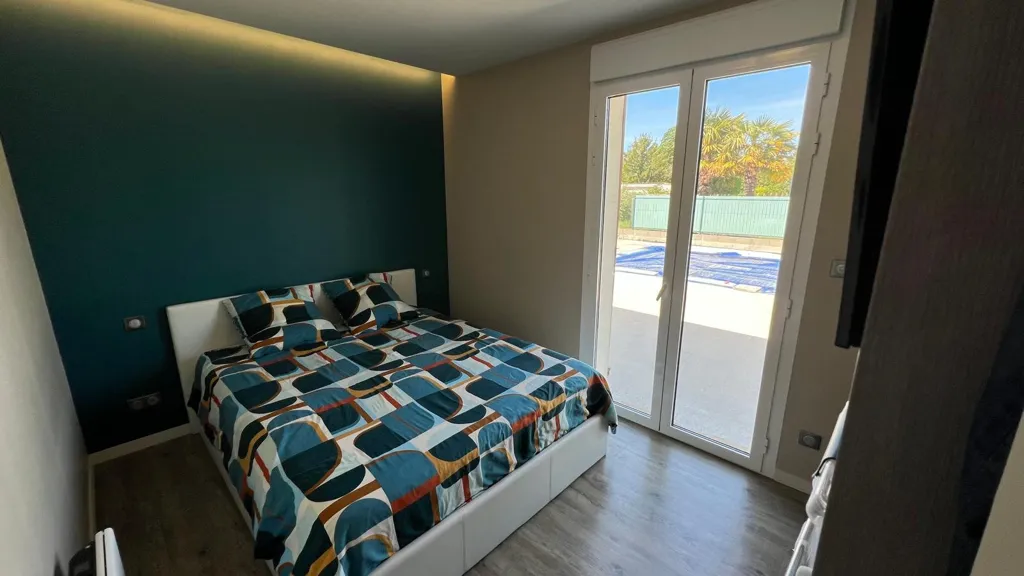 Chambres - Maison Rénovée avec Piscine près des Plages