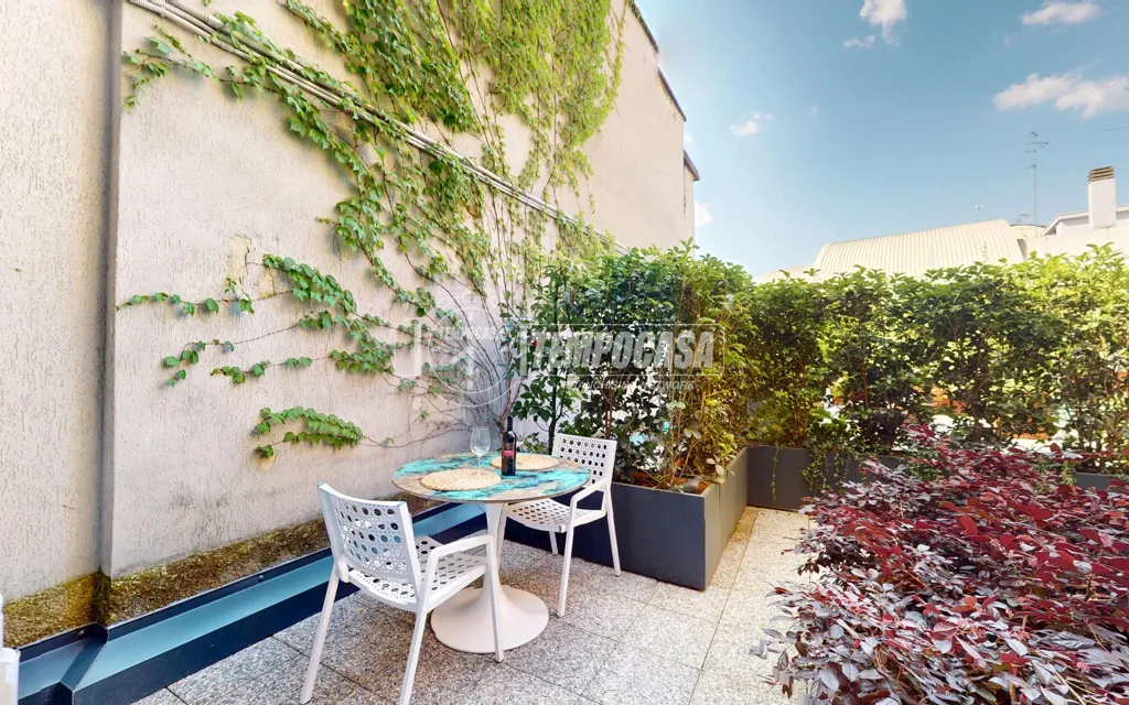 Terrasse - Contemporary Triplex with Private Garden in NoLo, Milan