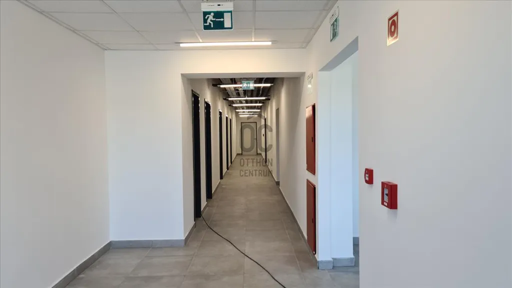 Ingresso - Newly Built Office in Budapest XI District