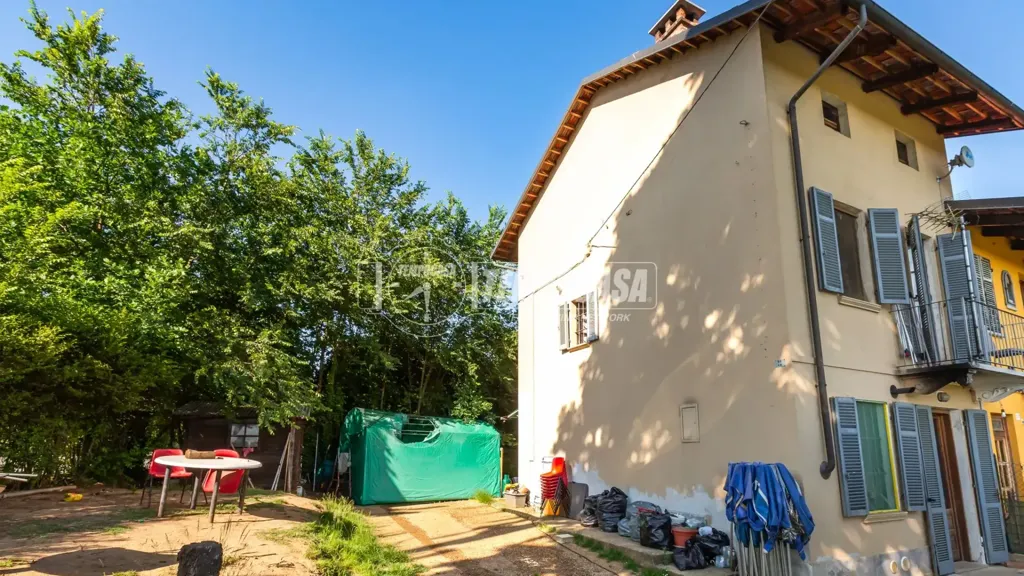 Välivaade - Independent House with Garden in Chieri