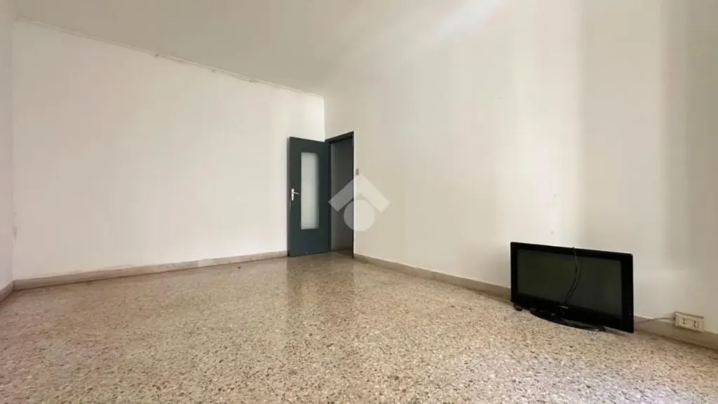 Elutuba - Bright Apartment with Balconies in Catania