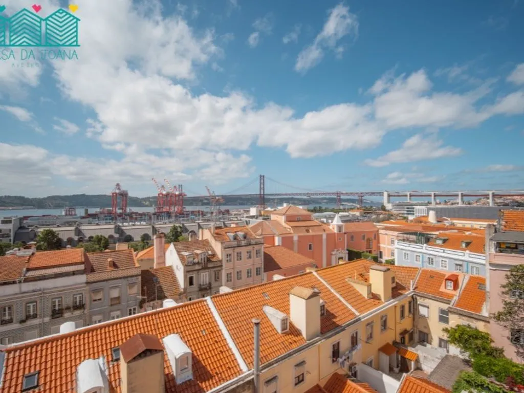 Terrazza - Luxury Apartment with River Views in Lisbon