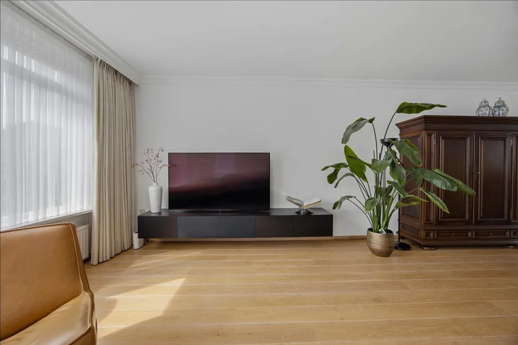 Séjour - Two-Storey House with Garden in Made