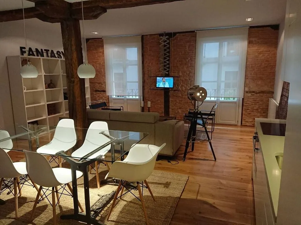 Salle à manger - Fully Furnished Flat in Casco Viejo