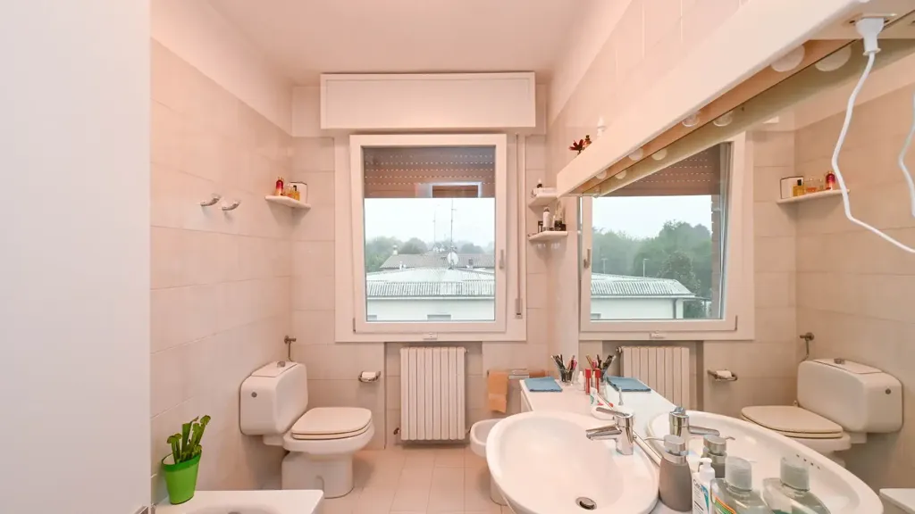 Appartement 5 pièces à IT