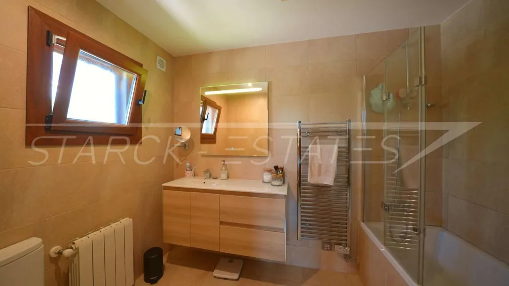 Vannitoad - Villa with Pool in Orba