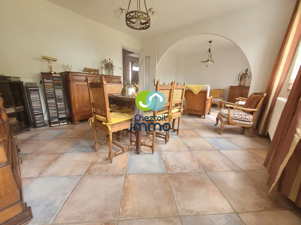 Salle à manger - Maison 6 Pièces avec Garage à Liévin