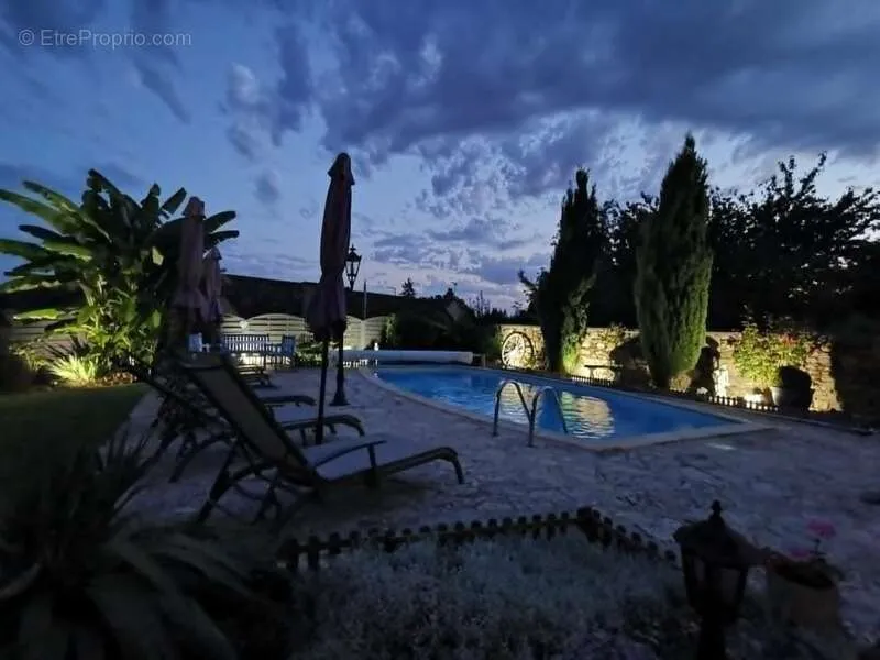 pool_area