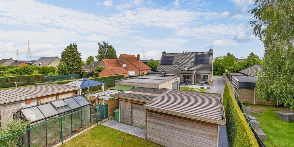 Vue aérienne - Maison Énergétique avec Jardin à Olsene