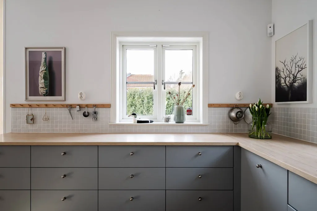 Cuisine - Renovated Villa with High Ceilings on Dalarö