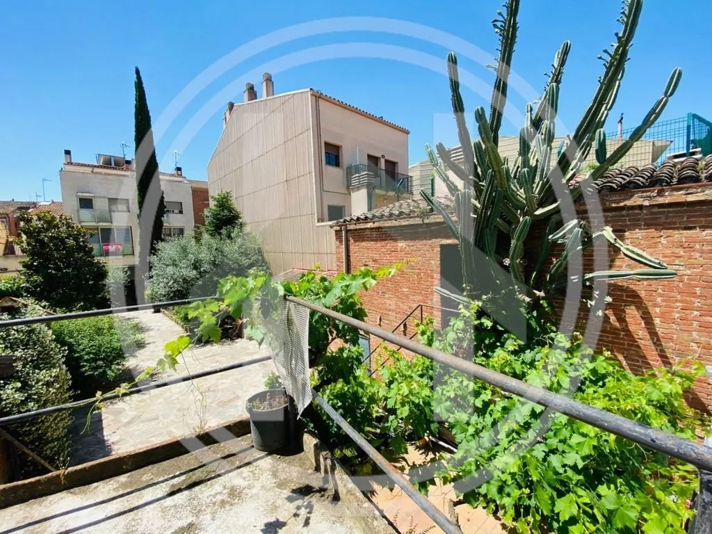 Terrasse - Historic House with Garden in Cardedeu Centre