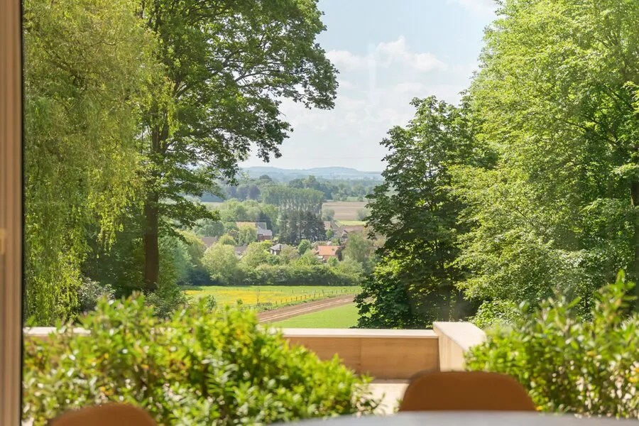 Terrass - Timeless Villa with 1 Hectare Plot in Ronse