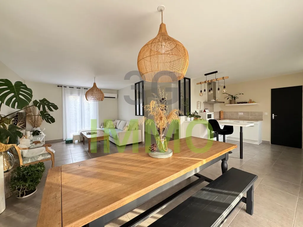 Esszimmer - Recent Villa with Large Volumes in Poulx