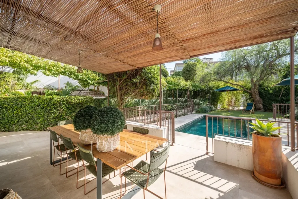 Terrass - Charm House with Pool in Cannes
