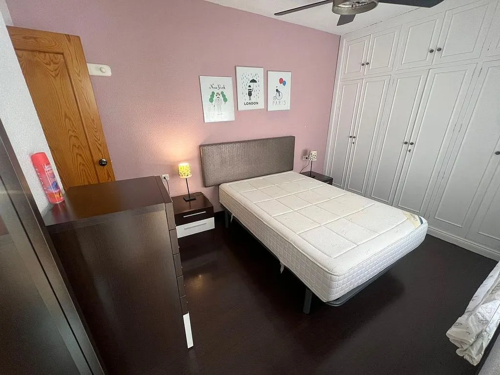 Chambres - Furnished Flat with Balcony in Millán de Priego