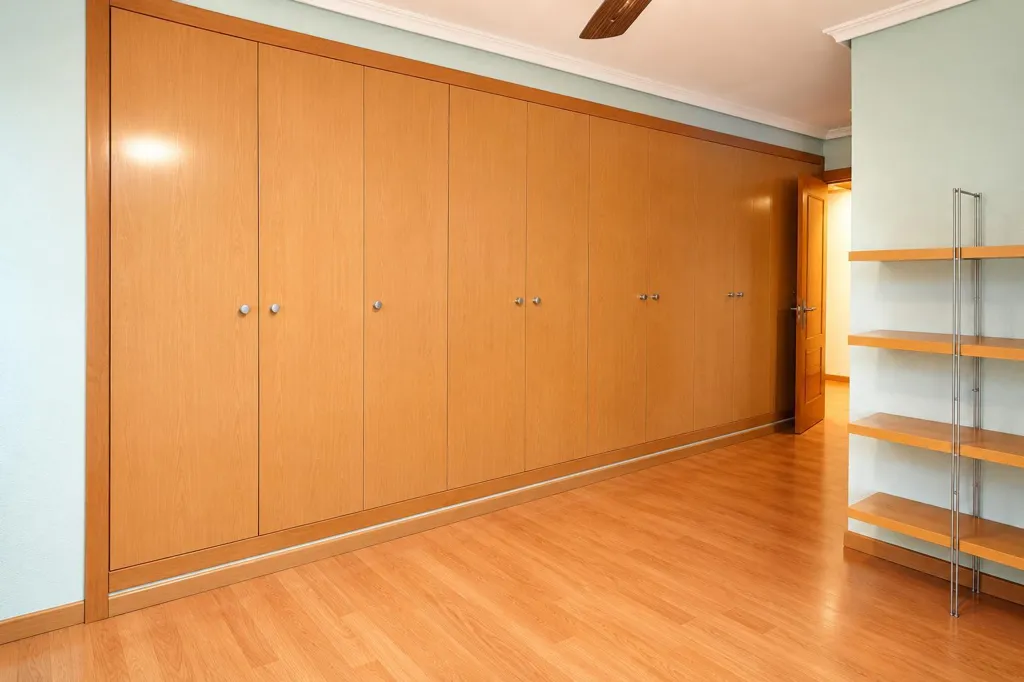 Pièces - Bright Apartment with Balcony in Patraix