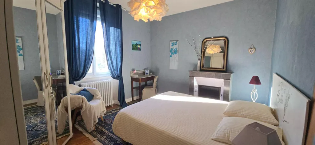 Chambres - Maison de Ville avec Piscine à Périgueux