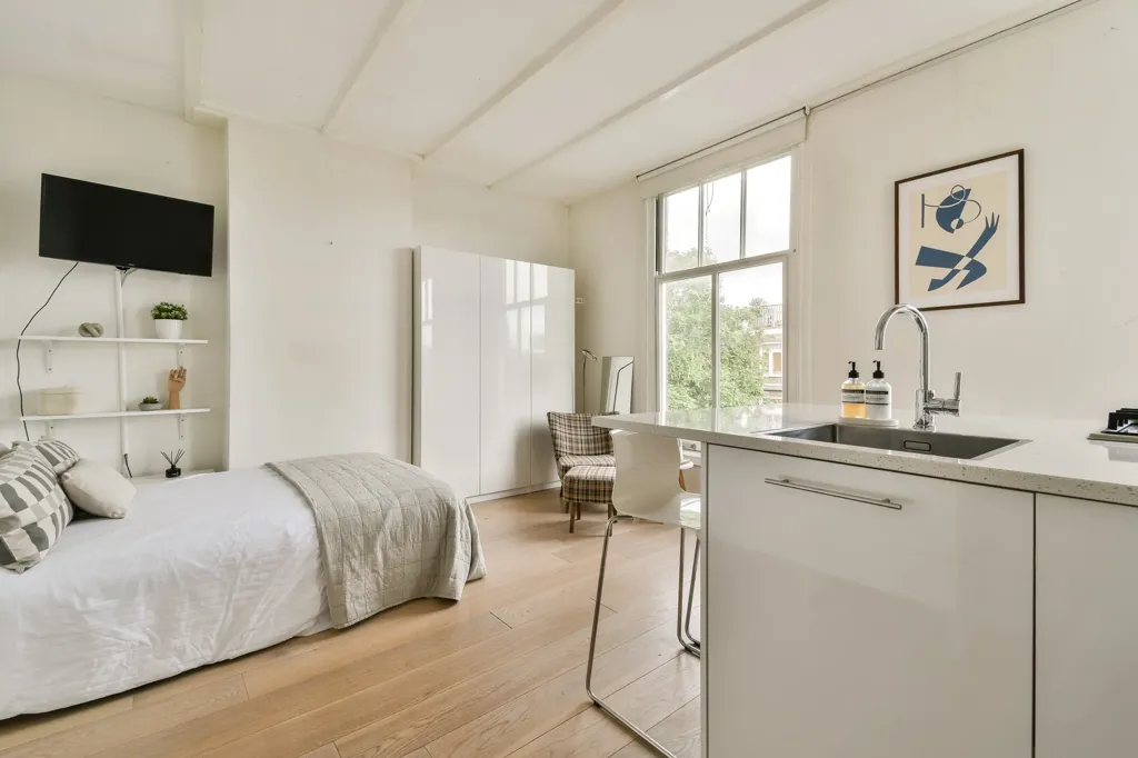 Bedrooms - Studio Apartment with Garden View in Oud-West