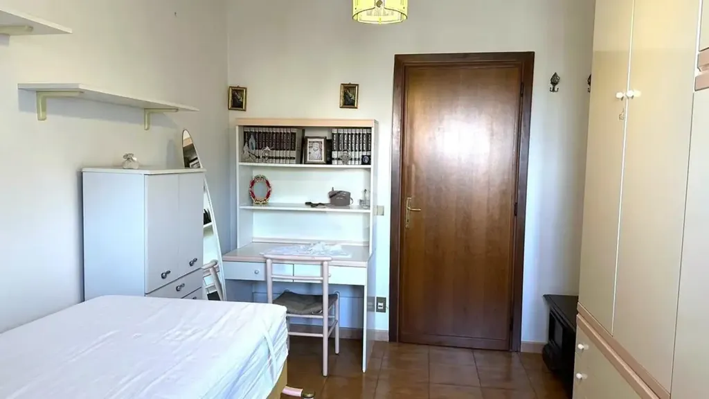 Appartement 4 pièces à IT