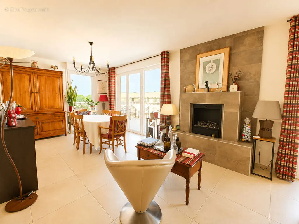Sala da pranzo - Penthouse with Rooftop in Montpellier