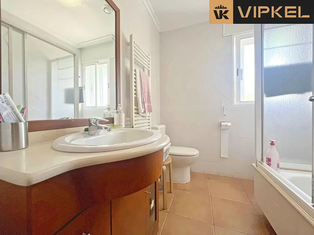 Vannitoad - Chalet with Pool and Terrace in Ares