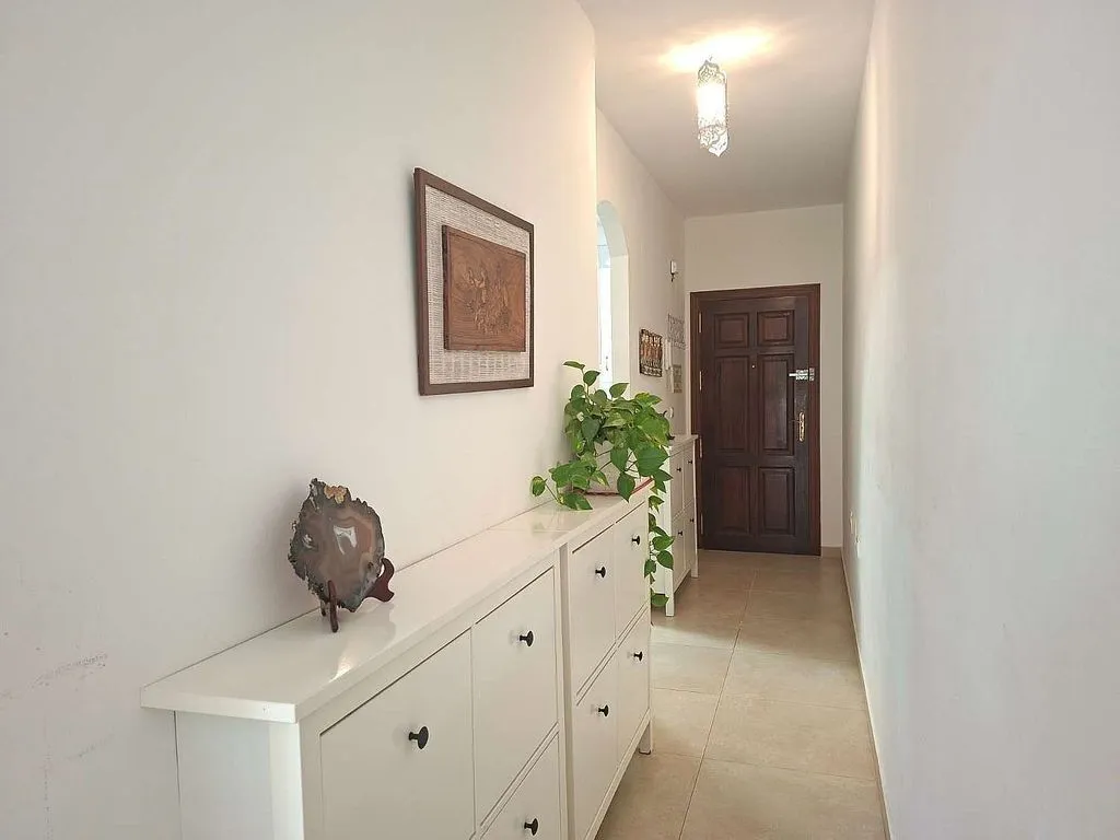 hallway_entrance