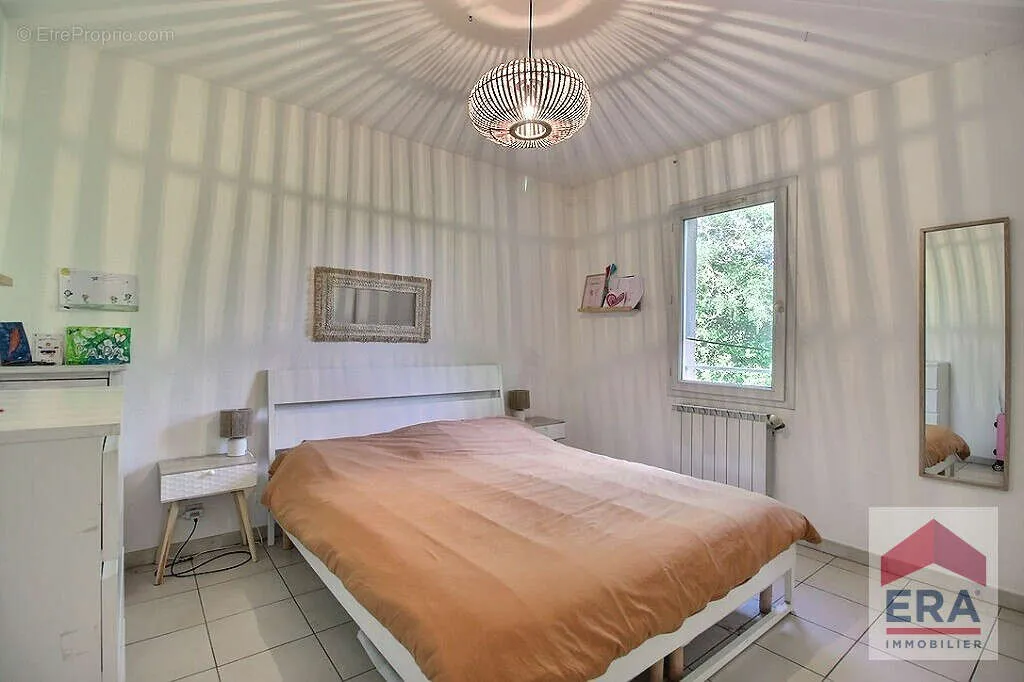 Magamistoad - House with Garden in Secure Residence, Avignon