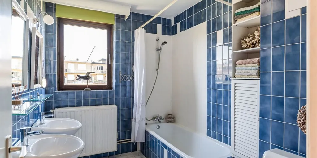 Salles de bain - Bel-étage avec Jardin dans le Calme de Merksem