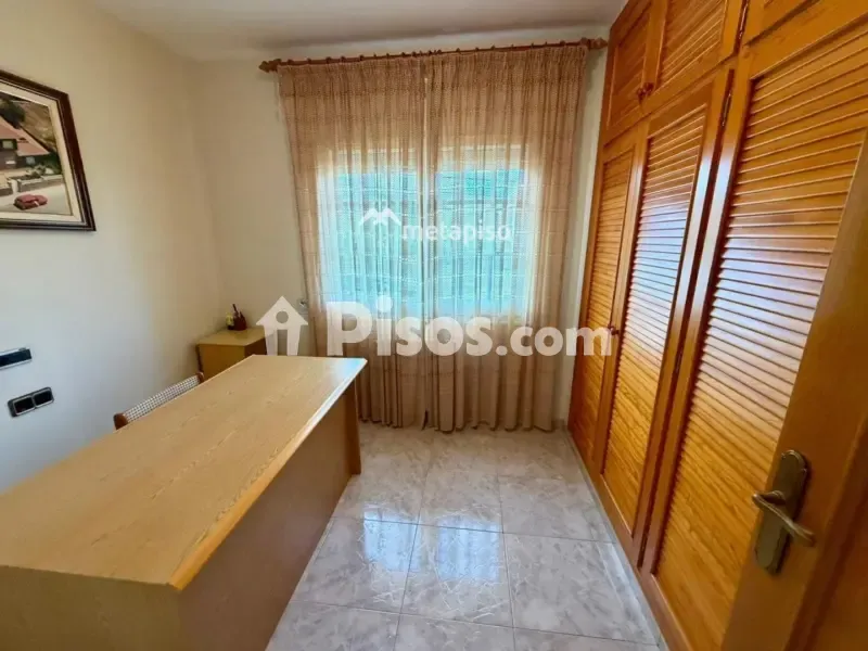 Bureau - Chalet with Pool in El Vendrell