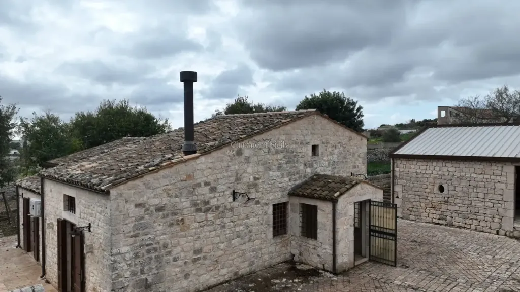 Exterior - Historic Stone Villa with Garden in Modica