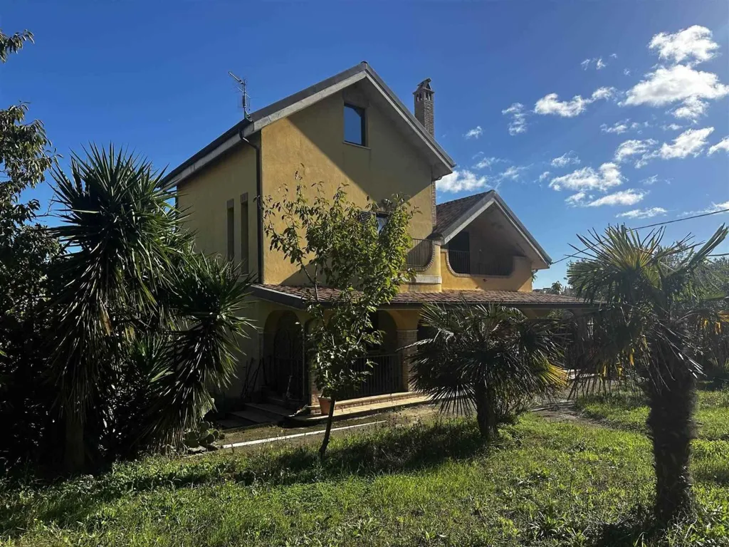 Esterno - Elegant Villa with Garden in Vasto