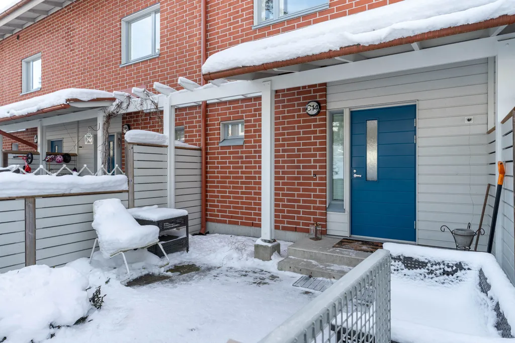 Esterno - Modern Flat with Private Yard in Espoo